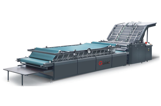 糊盒機(jī)的特點(diǎn)